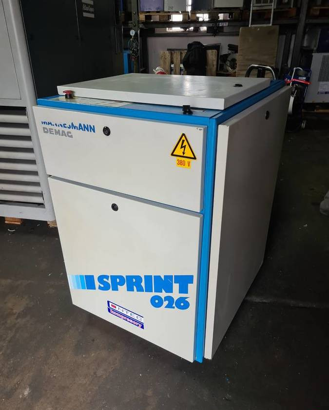 Kompresor śrubowy Demag Sprint 026, 15 kw - Air compressor: picture 1 Kompresor śrubowy Demag Sprint 026, 15 kw - Air compressor: picture 1