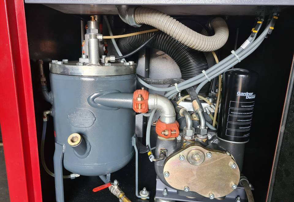 Kompresor śrubowy GARDNER DENVER VS 23 23 kw, Falownik - Air compressor: picture 5 Kompresor śrubowy GARDNER DENVER VS 23 23 kw, Falownik - Air compressor: picture 5