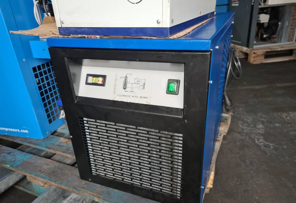 Osuszacz ziębniczy ECOTROC 2,6m3/min - Air compressor: picture 2 Osuszacz ziębniczy ECOTROC 2,6m3/min - Air compressor: picture 2