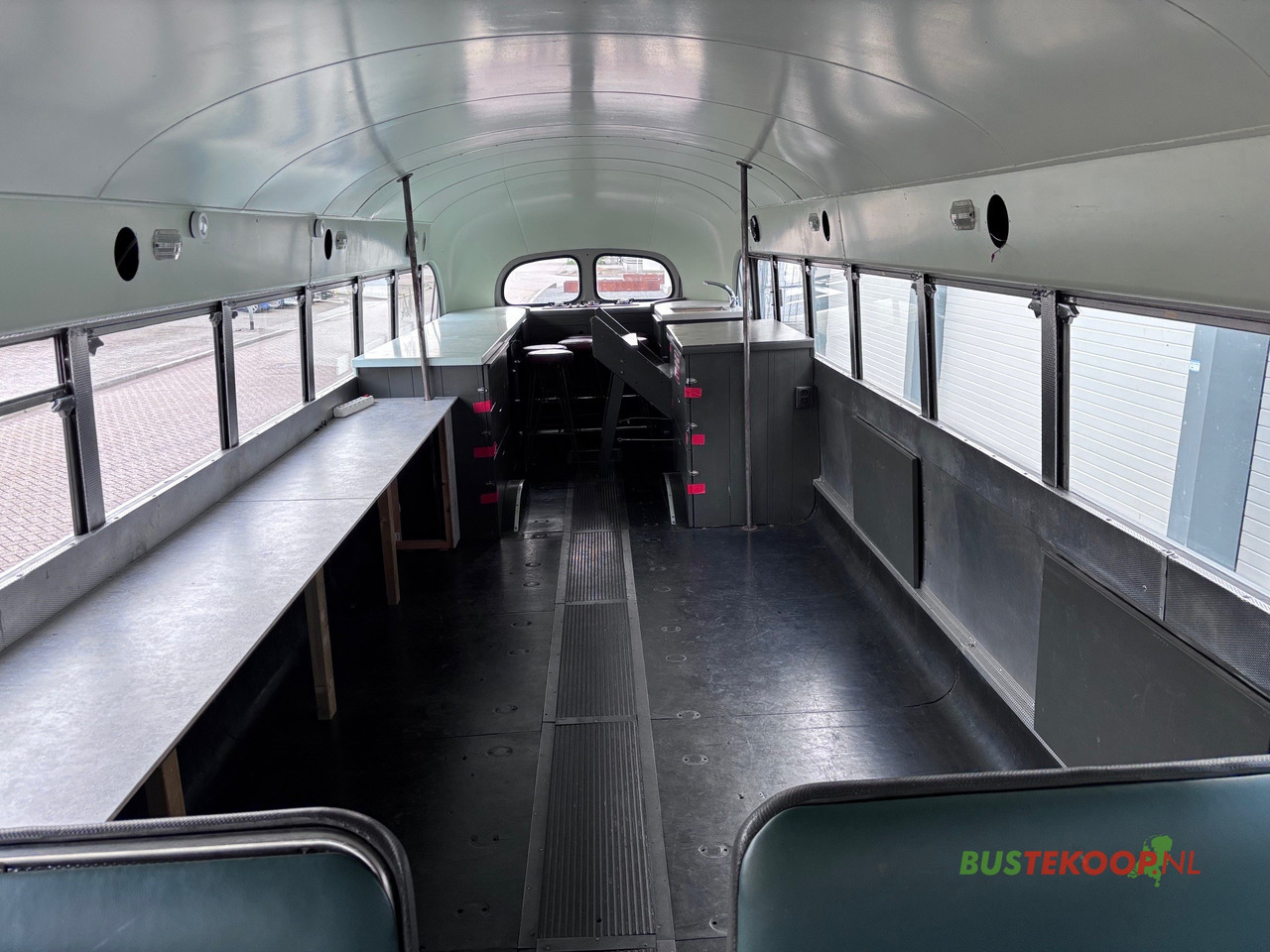 Bus CROWN Oldtimer / Jurybus / Camper 1969: picture 11 Bus CROWN Oldtimer / Jurybus / Camper 1969: picture 11