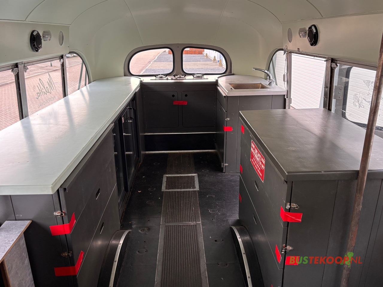 Bus CROWN Oldtimer / Jurybus / Camper 1969: picture 13 Bus CROWN Oldtimer / Jurybus / Camper 1969: picture 13