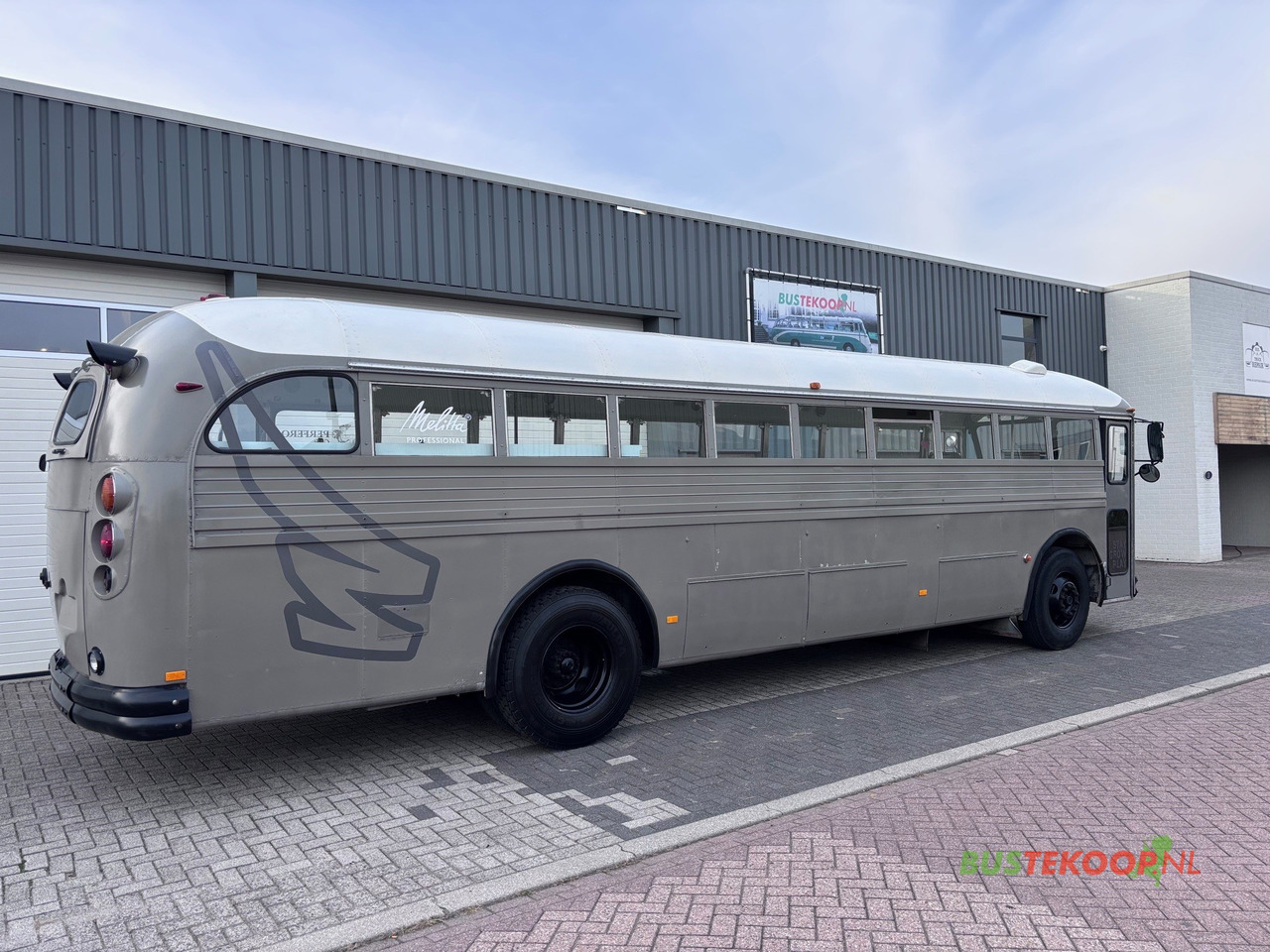 Bus CROWN Oldtimer / Jurybus / Camper 1969: picture 6 Bus CROWN Oldtimer / Jurybus / Camper 1969: picture 6