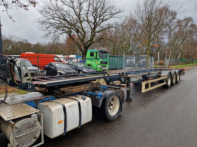LAG O-3-39 LT2 / HIGH CUBE / 45FT - Container transporter/ Swap body semi-trailer: picture 3 LAG O-3-39 LT2 / HIGH CUBE / 45FT - Container transporter/ Swap body semi-trailer: picture 3