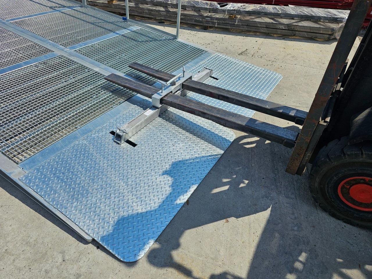 New Loading ramp Large Mobile dock ramp, uncouplable AZ RAMP - KING VERSION, BIG FOOT L20 T-INOX: picture 9 New Loading ramp Large Mobile dock ramp, uncouplable AZ RAMP - KING VERSION, BIG FOOT L20 T-INOX: picture 9