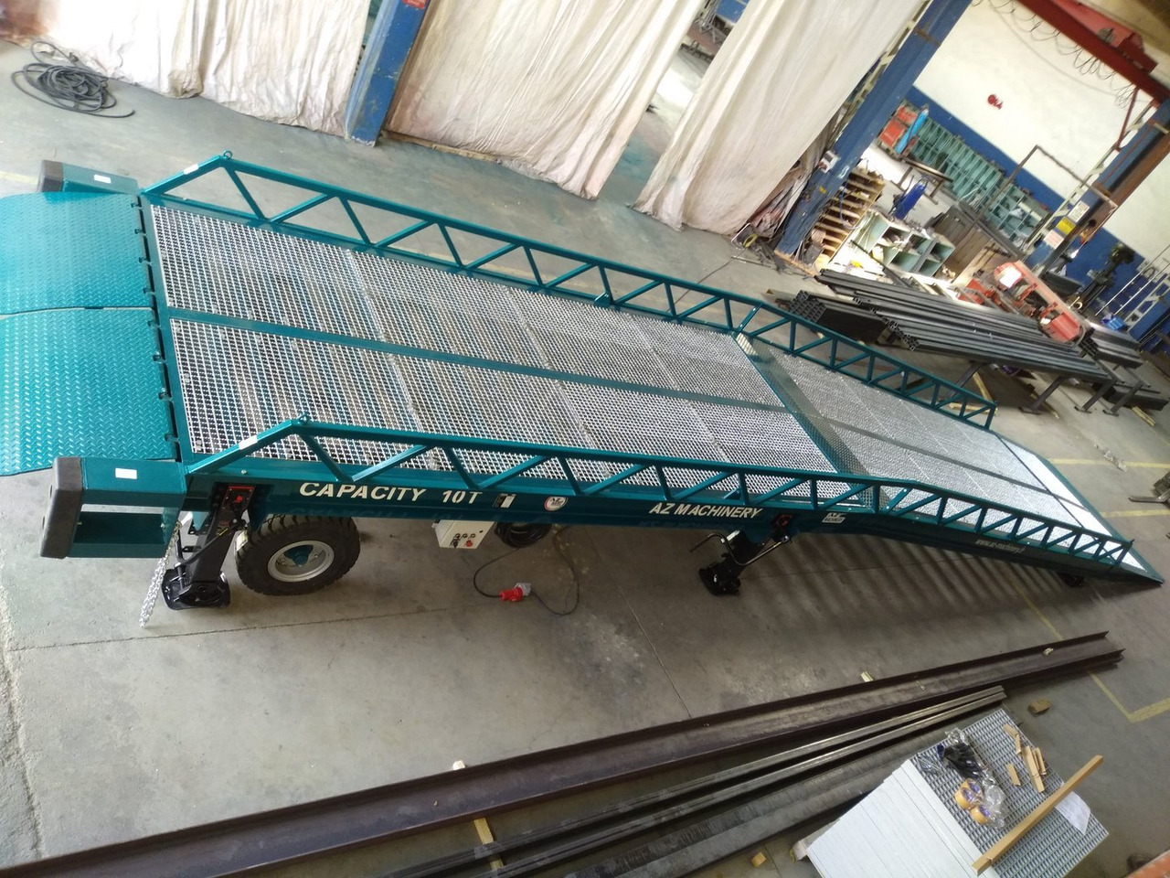 New Loading ramp Loading Ramp with with electro hydraulic tilting bridge -  AZ RAMP - STAR- 8T-ZR-LLO-E: picture 6