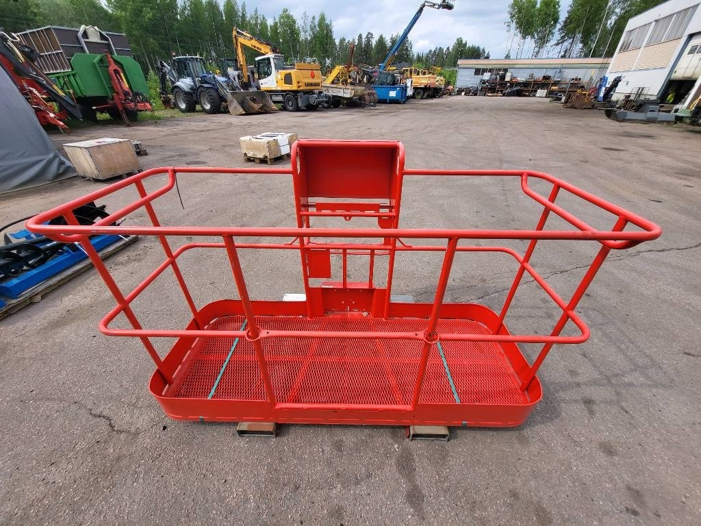 Manitou 200 ATJ kori - Vertical mast lift: picture 2 Manitou 200 ATJ kori - Vertical mast lift: picture 2