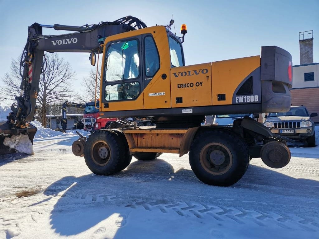 Volvo EW 180 B - Wheel excavator: picture 1 Volvo EW 180 B - Wheel excavator: picture 1