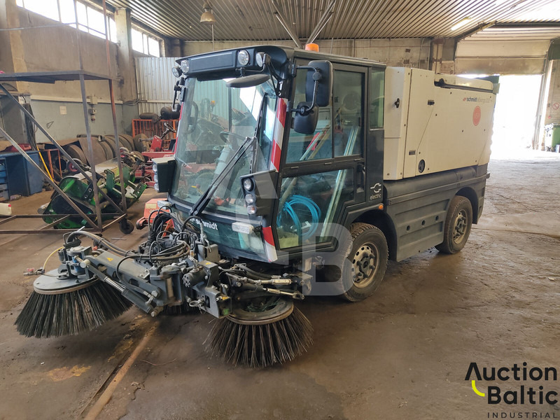 Aebi Schmitd eSwingo 200+ - Road sweeper: picture 2 Aebi Schmitd eSwingo 200+ - Road sweeper: picture 2