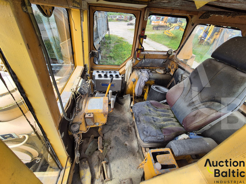 Caterpillar - Bulldozer: picture 5 Caterpillar - Bulldozer: picture 5