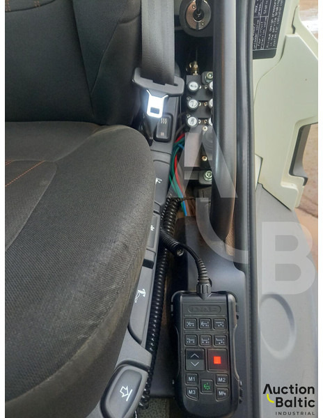 Hook lift truck, Crane truck DAF CF 450 FAR: picture 9 Hook lift truck, Crane truck DAF CF 450 FAR: picture 9