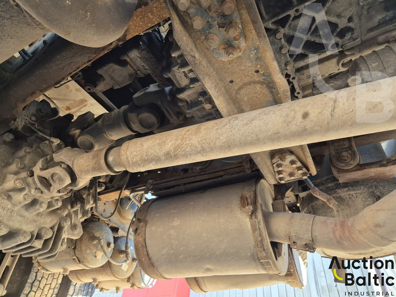 Leasing of Iveco AD 260T Iveco AD 260T: picture 11