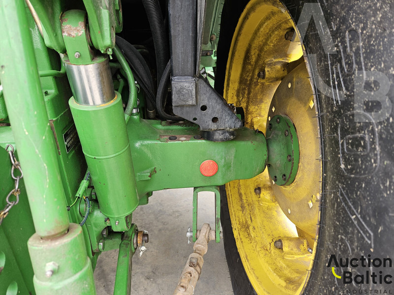 Farm tractor John Deere 5100 R: picture 19