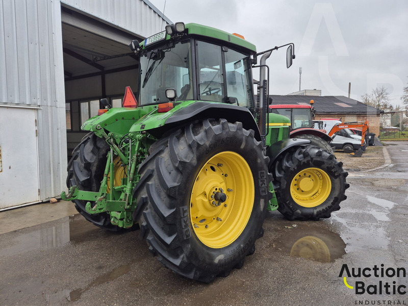 John Deere 7710 - Farm tractor: picture 4 John Deere 7710 - Farm tractor: picture 4