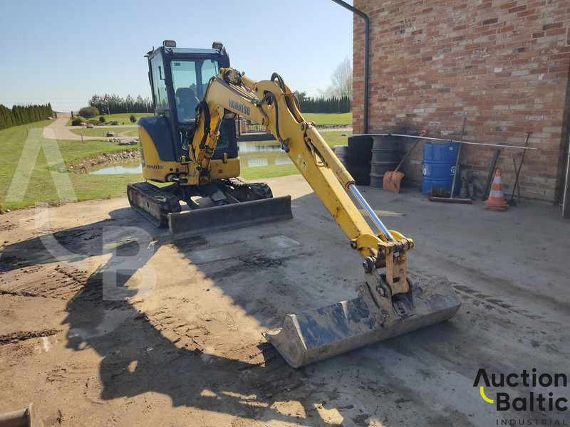 Komatsu PC35MR-5 - Mini excavator: picture 2 Komatsu PC35MR-5 - Mini excavator: picture 2