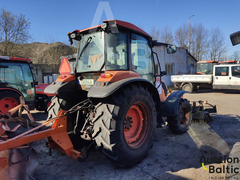Kubota M 6060-C - Farm tractor: picture 4 Kubota M 6060-C - Farm tractor: picture 4