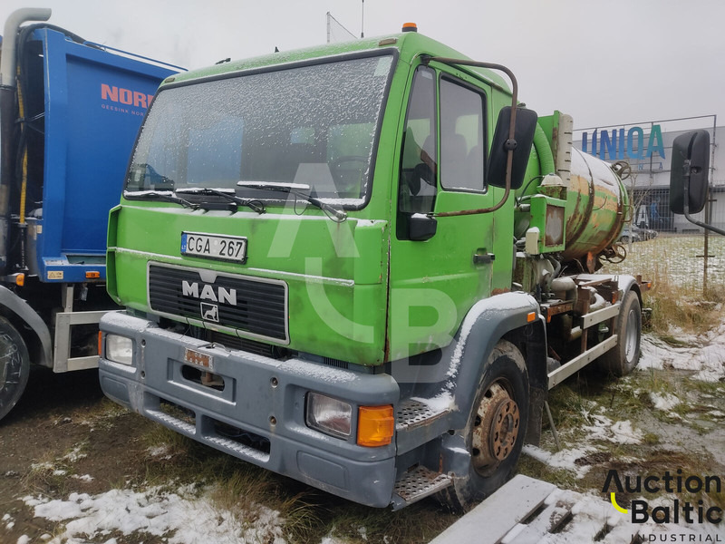 MAN 15.163 - Vacuum truck: picture 1 MAN 15.163 - Vacuum truck: picture 1