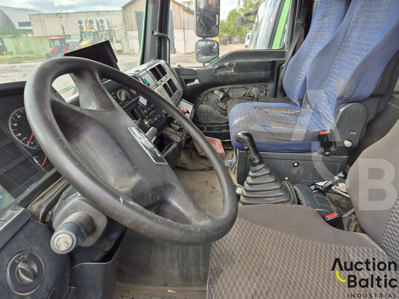 Garbage truck MAN TGA26.310: picture 7 Garbage truck MAN TGA26.310: picture 7