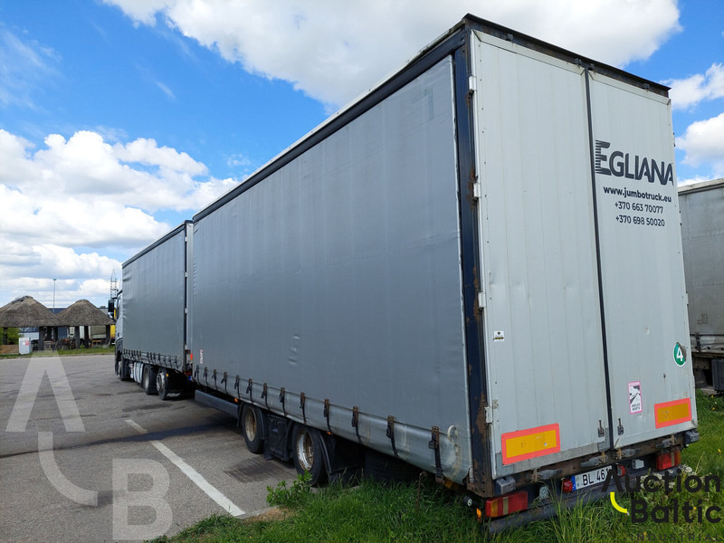 Mercedes-Benz Actros - Curtainsider truck: picture 3 Mercedes-Benz Actros - Curtainsider truck: picture 3