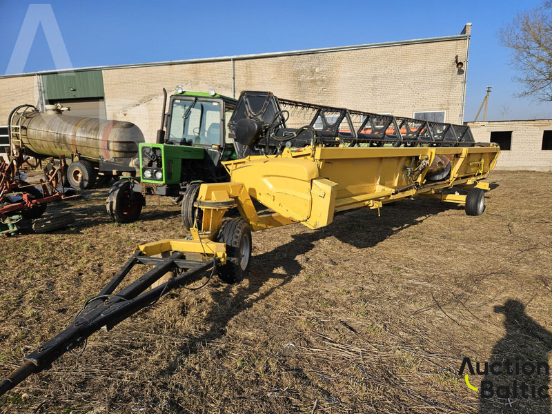 Combine harvester for transportation of food New Holland CR 9080: picture 9