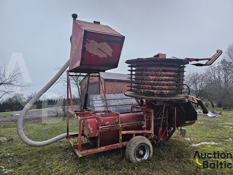 Selmaksan T.D.2900 - Combine harvester: picture 2 Selmaksan T.D.2900 - Combine harvester: picture 2