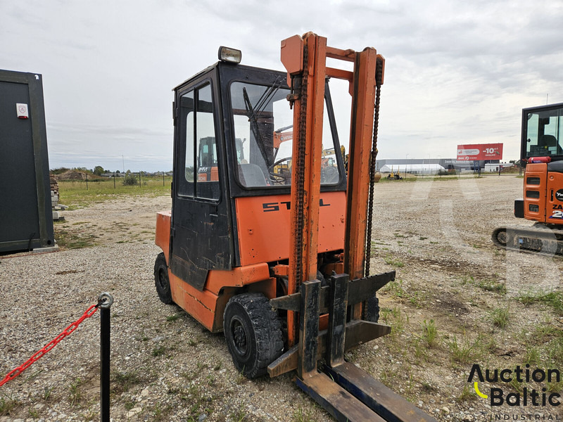 Still R70/30 - Diesel forklift: picture 1 Still R70/30 - Diesel forklift: picture 1