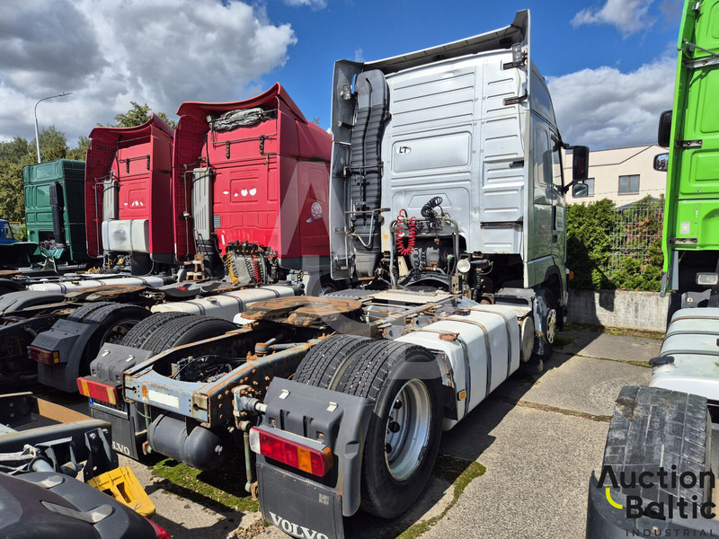 Volvo FH12 - Tractor unit: picture 3 Volvo FH12 - Tractor unit: picture 3