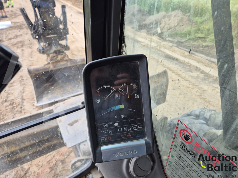 Wheel excavator Volvo EW 140 C: picture 11