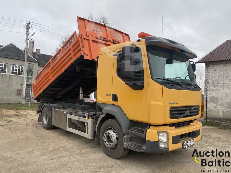 Volvo FL 240 4x2 - Tipper: picture 1 Volvo FL 240 4x2 - Tipper: picture 1