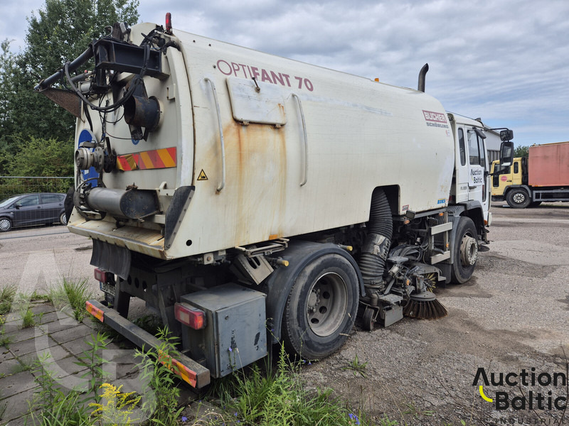 Volvo FL618 - Road sweeper: picture 4 Volvo FL618 - Road sweeper: picture 4