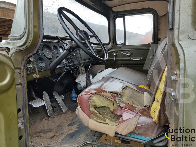 ZIL 133 - All terrain crane: picture 5 ZIL 133 - All terrain crane: picture 5