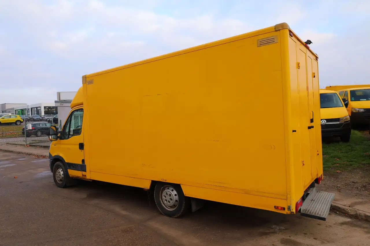 Iveco Daily/ Regalsystem/Luftfeder/1. Hand - Box van: picture 3 Iveco Daily/ Regalsystem/Luftfeder/1. Hand - Box van: picture 3