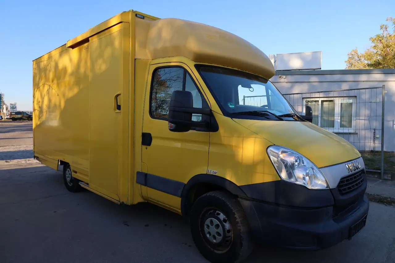 Iveco Daily/ Regalsystem/Luftfeder/1. Hand - Box van: picture 2 Iveco Daily/ Regalsystem/Luftfeder/1. Hand - Box van: picture 2
