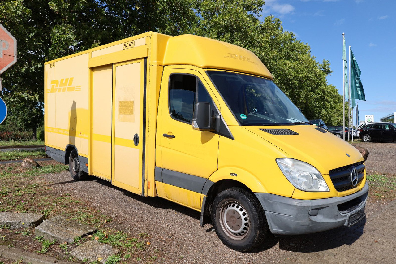 Mercedes-Benz Sprinter II Pritsche/ Koffer/Regalsystem - Box van: picture 2 Mercedes-Benz Sprinter II Pritsche/ Koffer/Regalsystem - Box van: picture 2