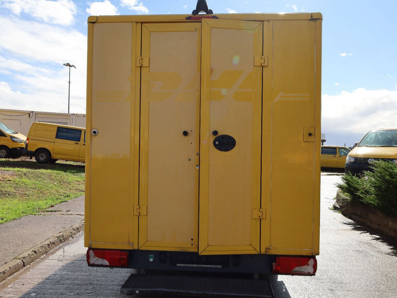 Mercedes-Benz Sprinter II Pritsche/ Koffer/Regalsystem - Box van: picture 4 Mercedes-Benz Sprinter II Pritsche/ Koffer/Regalsystem - Box van: picture 4