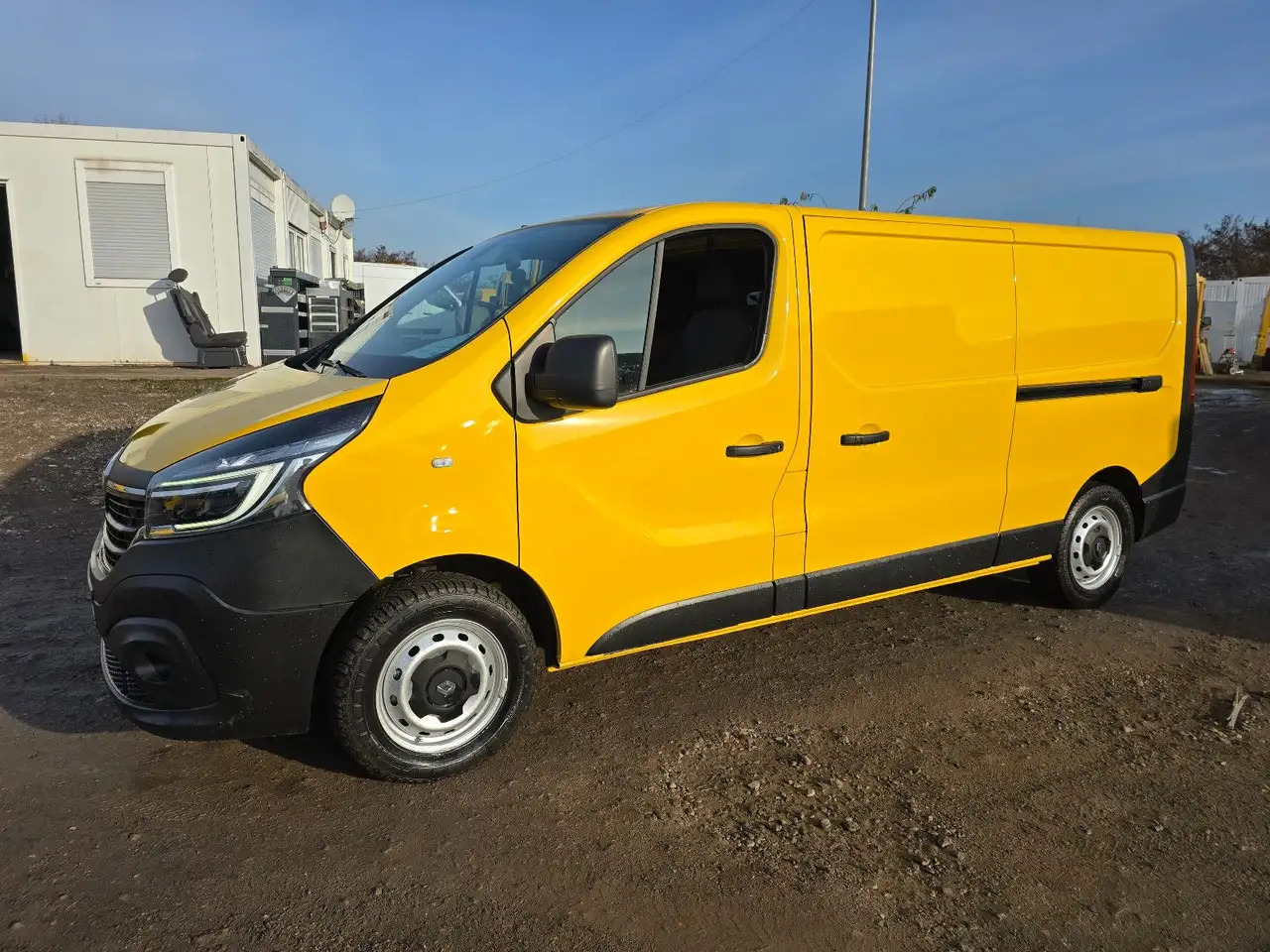 Renault Trafic Kasten L2H1 3,0t Komfort - Panel van: picture 1 Renault Trafic Kasten L2H1 3,0t Komfort - Panel van: picture 1