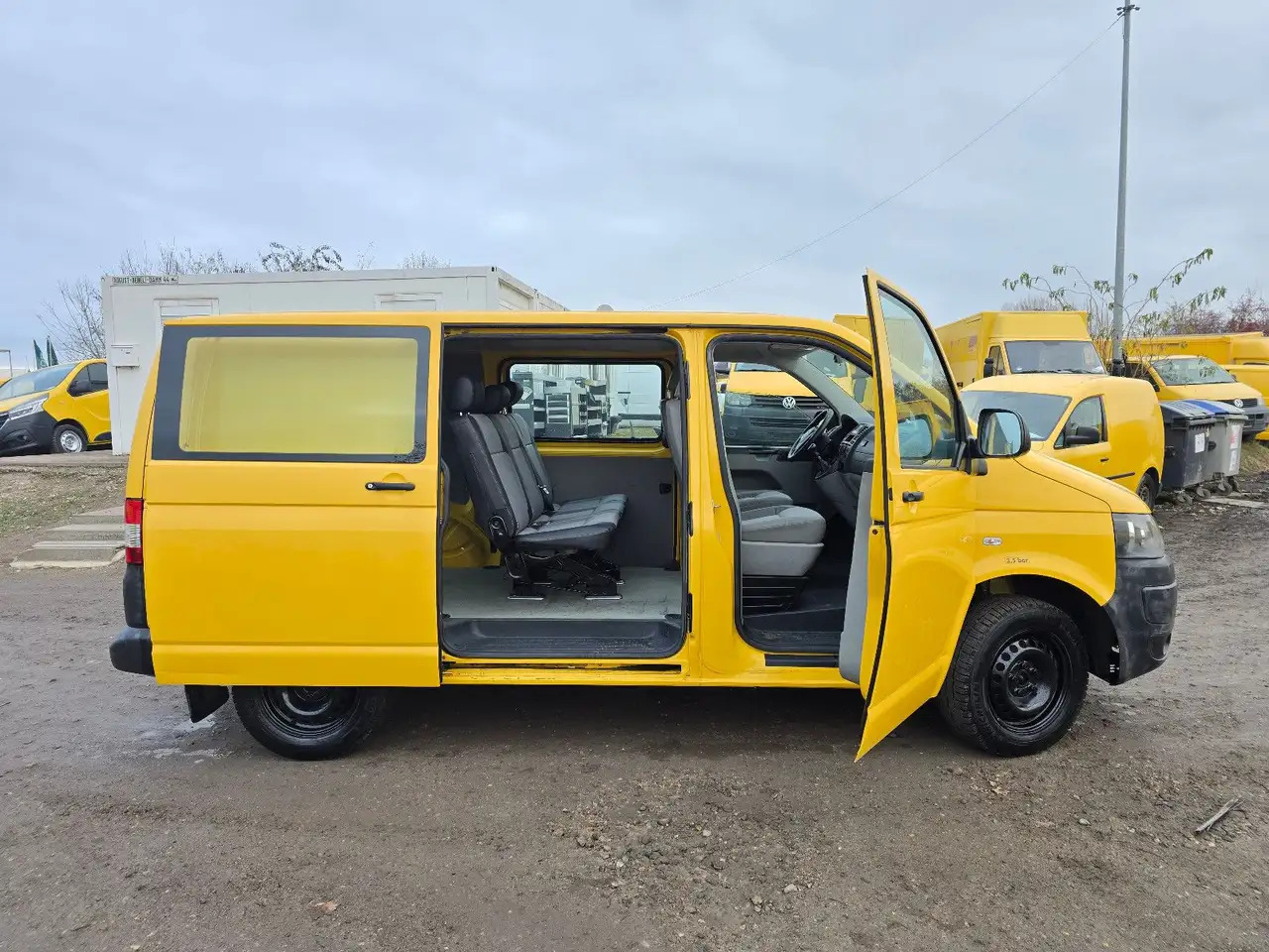 Volkswagen T5 Transporter/2.0 TDI/EU5/1.Hand/5-Sitze - Panel van: picture 2 Volkswagen T5 Transporter/2.0 TDI/EU5/1.Hand/5-Sitze - Panel van: picture 2