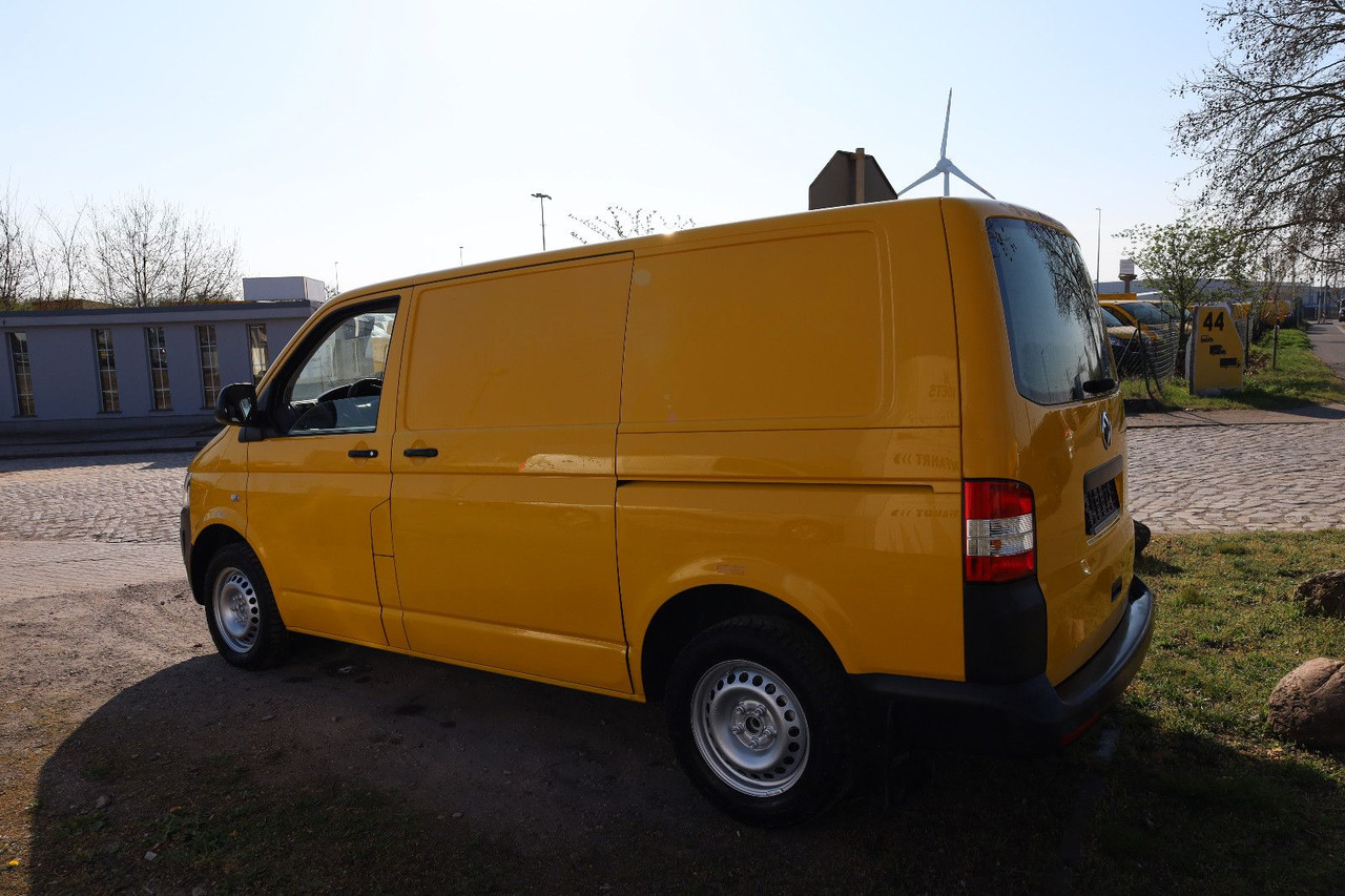 Volkswagen T5 Transporter Kasten-Kombi 2.0 TDI/EU5 - Small van: picture 4 Volkswagen T5 Transporter Kasten-Kombi 2.0 TDI/EU5 - Small van: picture 4