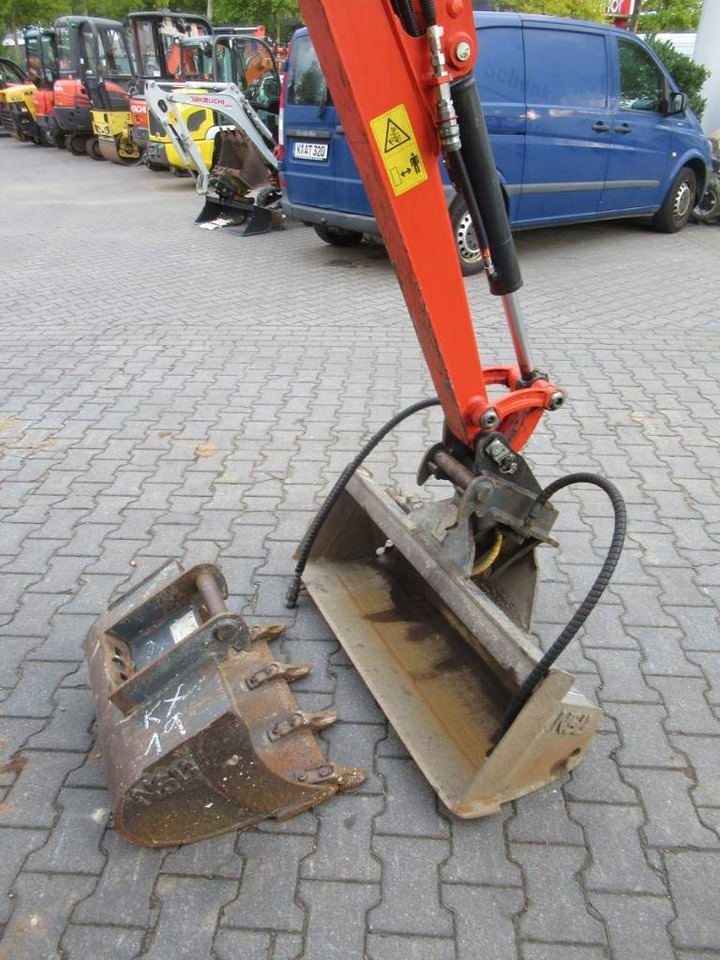 Kubota KX019-4 Löffelpacket - Mini excavator: picture 5 Kubota KX019-4 Löffelpacket - Mini excavator: picture 5