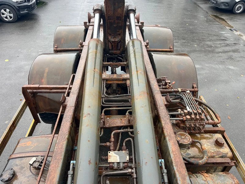 Hook lift truck Scania P420 Belgian truck**205.000km**Retarder full steel**: picture 9