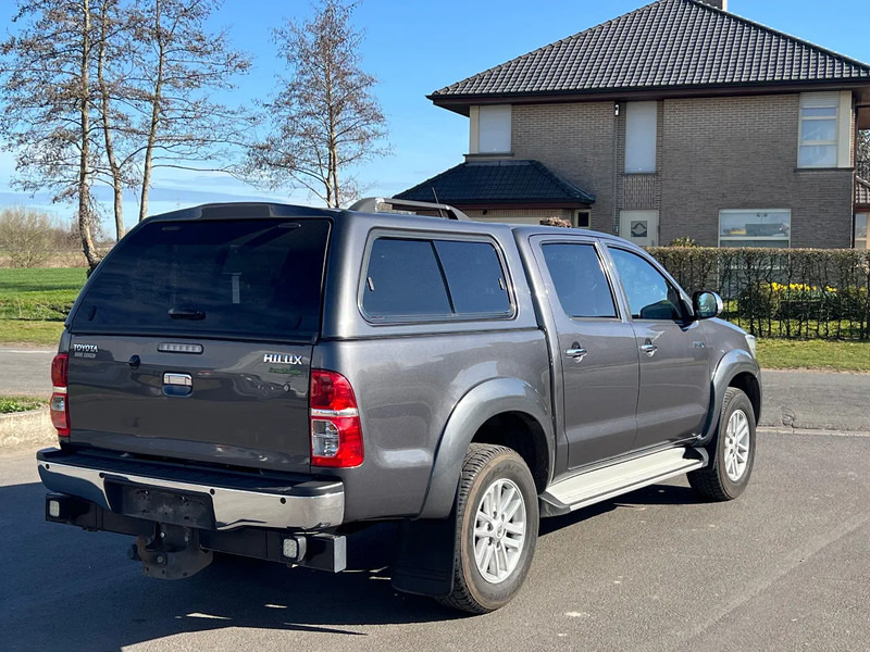 Toyota Hilux 4x4 Manual gearbox***Belgian car***First owner - Pickup truck: picture 5 Toyota Hilux 4x4 Manual gearbox***Belgian car***First owner - Pickup truck: picture 5