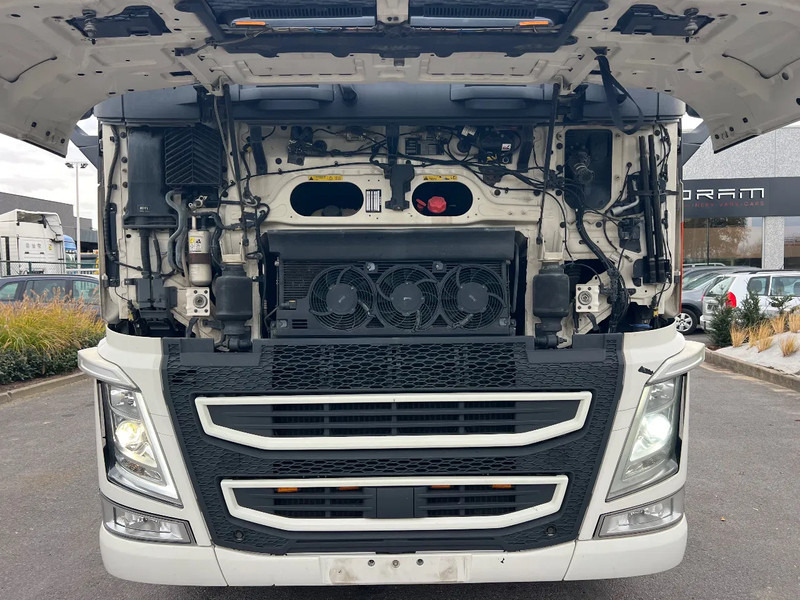 Volvo FH 540 FH 540 VOITH RETARDER-Park cool-fridge-Alcoa**Full VOLVO SERVICE - Tractor unit: picture 3 Volvo FH 540 FH 540 VOITH RETARDER-Park cool-fridge-Alcoa**Full VOLVO SERVICE - Tractor unit: picture 3