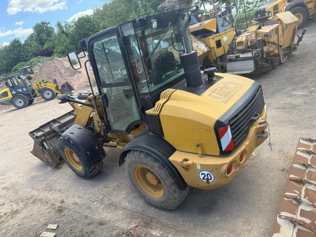 Caterpillar 908 H 2 mal verfügbar - Wheel loader: picture 1 Caterpillar 908 H 2 mal verfügbar - Wheel loader: picture 1