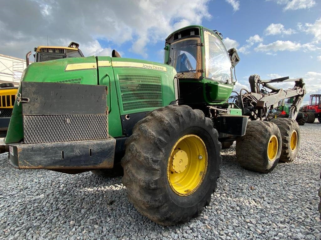 John Deere 1470 E - Forestry harvester: picture 3 John Deere 1470 E - Forestry harvester: picture 3