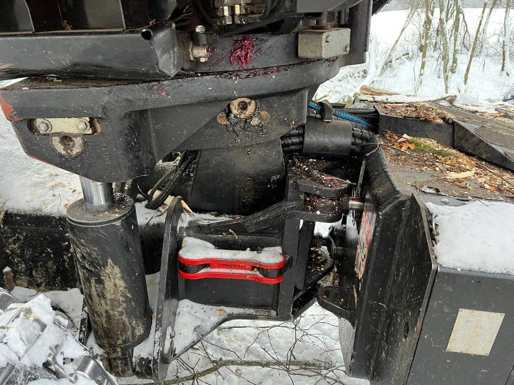 Komatsu 911.5  - Forestry harvester: picture 4 Komatsu 911.5  - Forestry harvester: picture 4