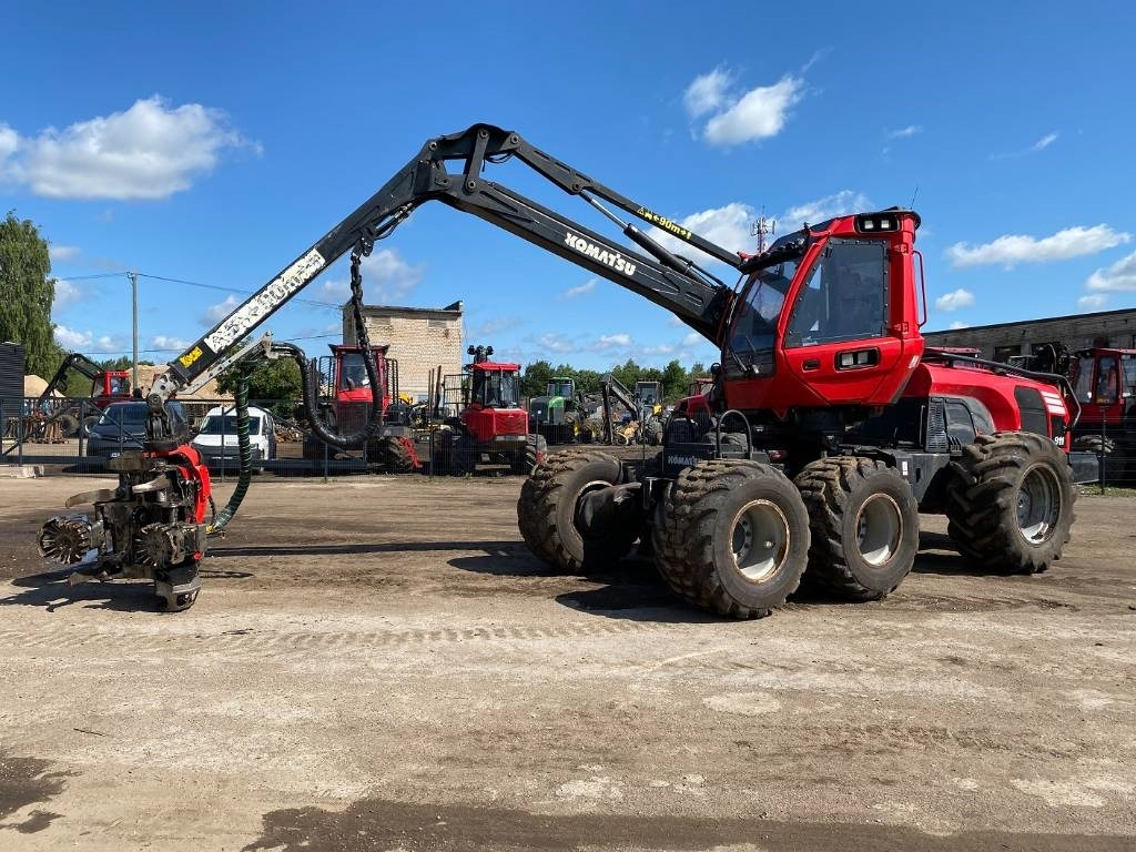 Komatsu 911  - Forestry harvester: picture 1 Komatsu 911  - Forestry harvester: picture 1