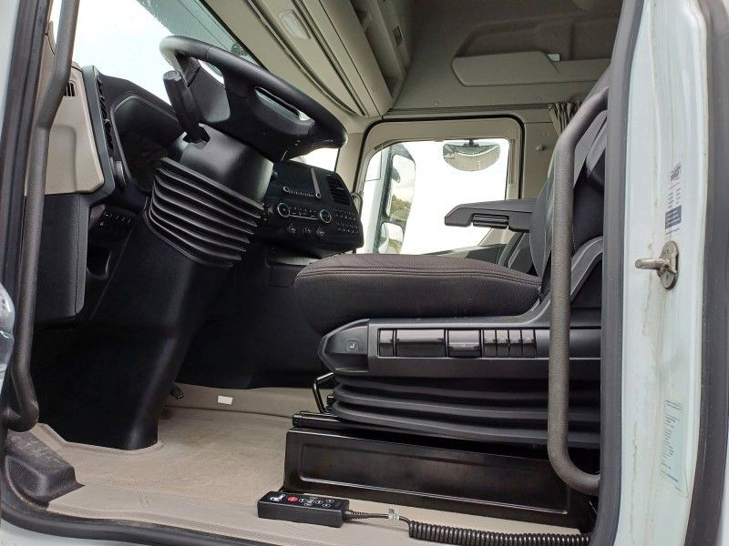 Tractor unit Ford F-MAX 500: picture 11