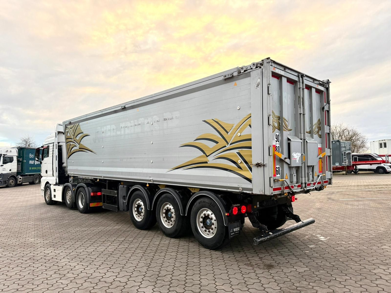 Benalu Bulkliner 95 Alu Kippmulde 51,5m³ - Tipper semi-trailer: picture 3 Benalu Bulkliner 95 Alu Kippmulde 51,5m³ - Tipper semi-trailer: picture 3