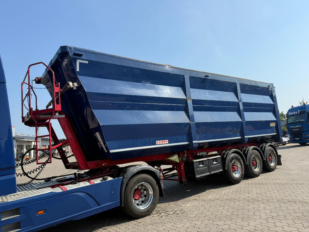 Kempf SKM35/3 SHL-Light Stahl Kipper 50m³ 2 Liftachsen - Tipper semi-trailer: picture 4 Kempf SKM35/3 SHL-Light Stahl Kipper 50m³ 2 Liftachsen - Tipper semi-trailer: picture 4