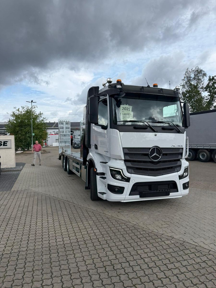 Mercedes-Benz Actros mit Rampen, Maschinentransporter - Tow truck: picture 5 Mercedes-Benz Actros mit Rampen, Maschinentransporter - Tow truck: picture 5