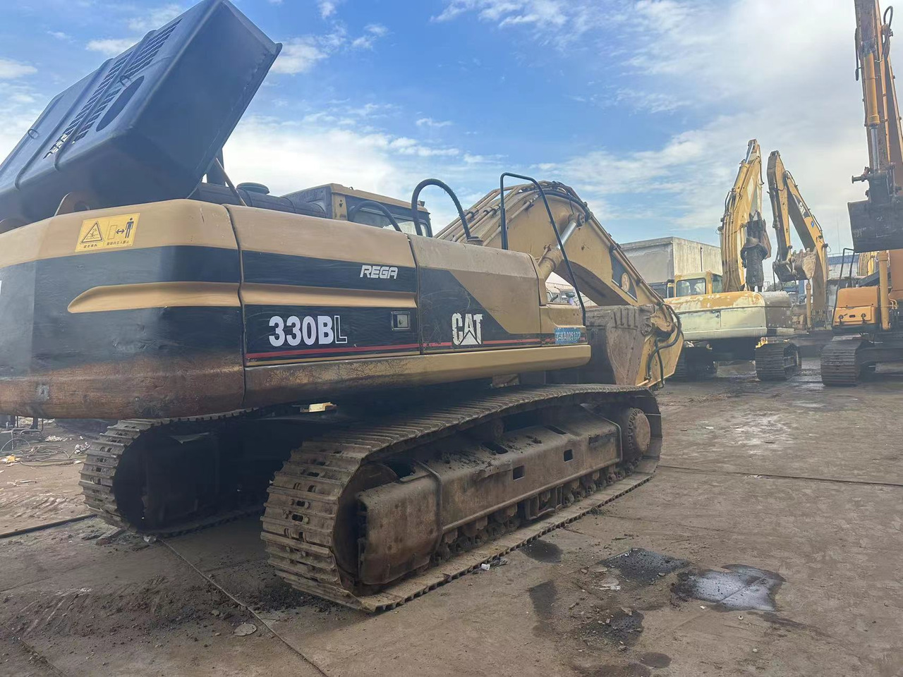 CATERPILLAR 330BL - Crawler excavator: picture 5 CATERPILLAR 330BL - Crawler excavator: picture 5